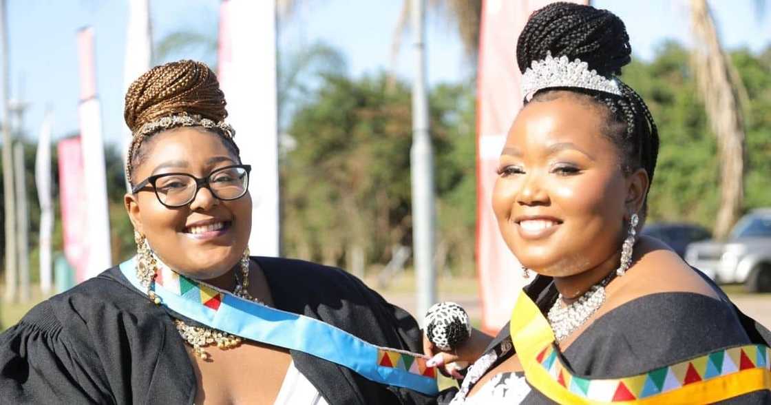 Sisters, Graduate Together, Ukzn, Academic Parents, Mzansi Sisters, Graduate Together, Ukzn, Academic Parents, Mzansi