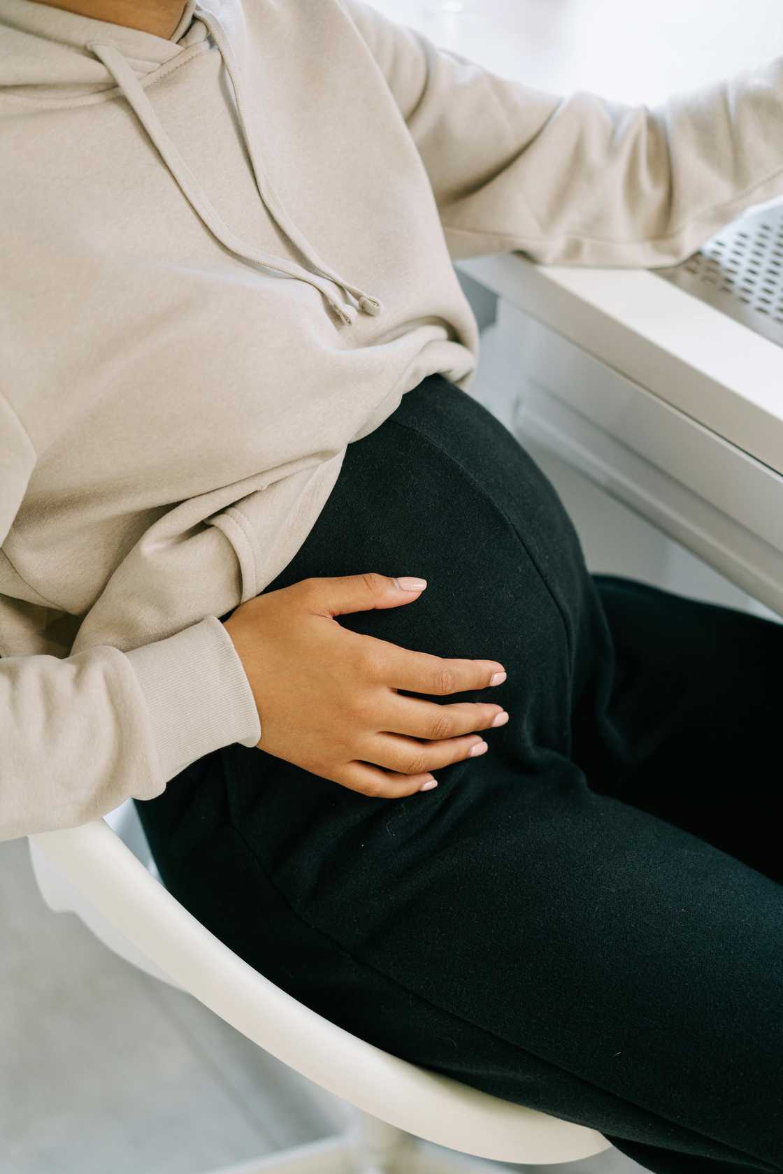 Others moms shared they were shamed for being pregnant as teens Others moms shared they were shamed for being pregnant as teens