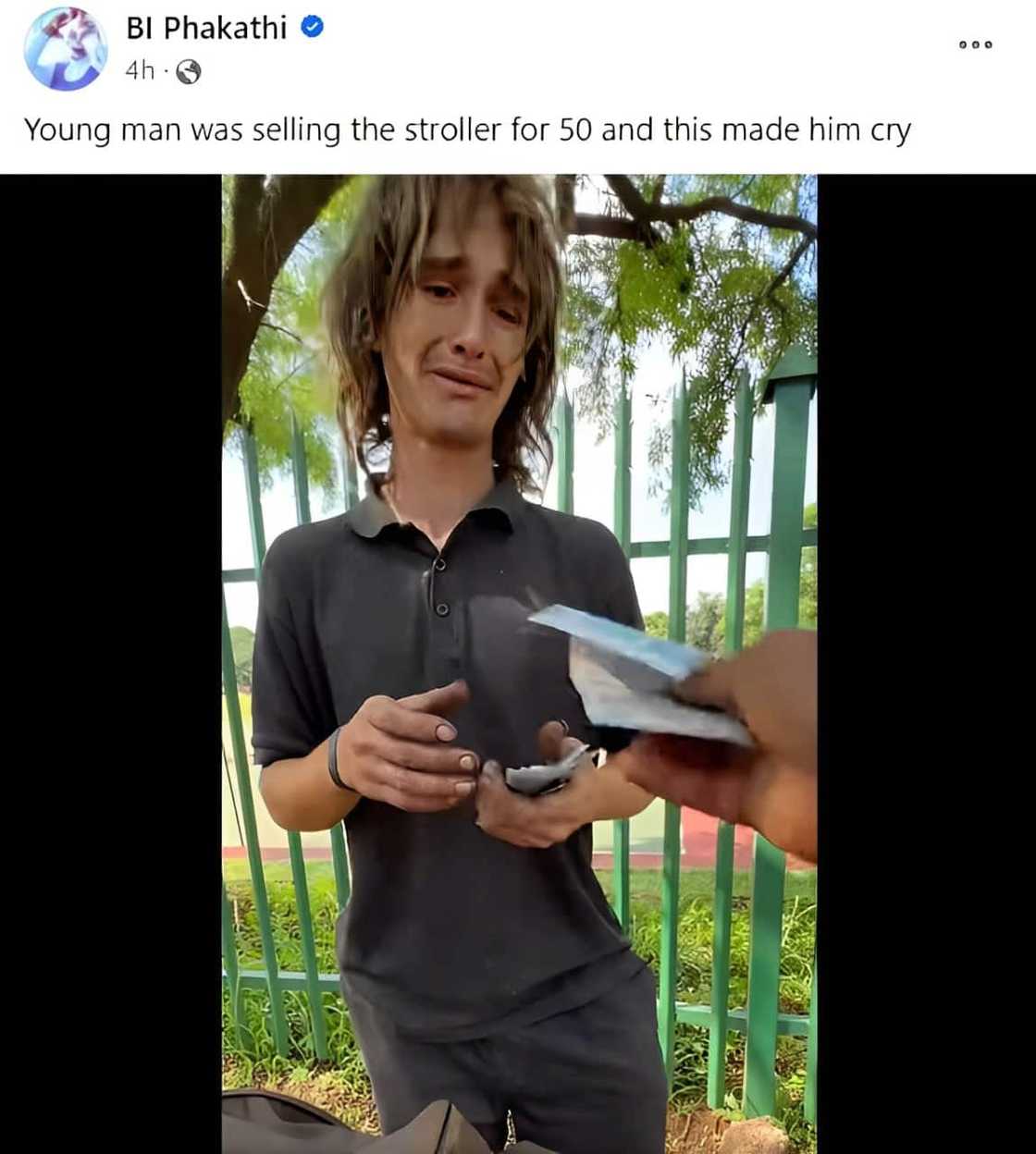 Homeless man cries when he receives R100 notes Homeless man cries when he receives R100 notes