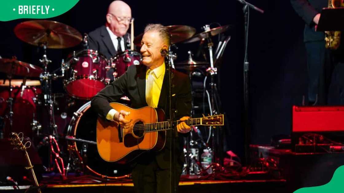 Lyle Lovett's career Lyle Lovett's career