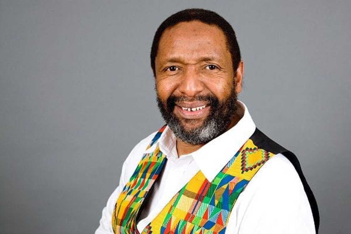 Themba Mkhize profiles Themba Mkhize profiles