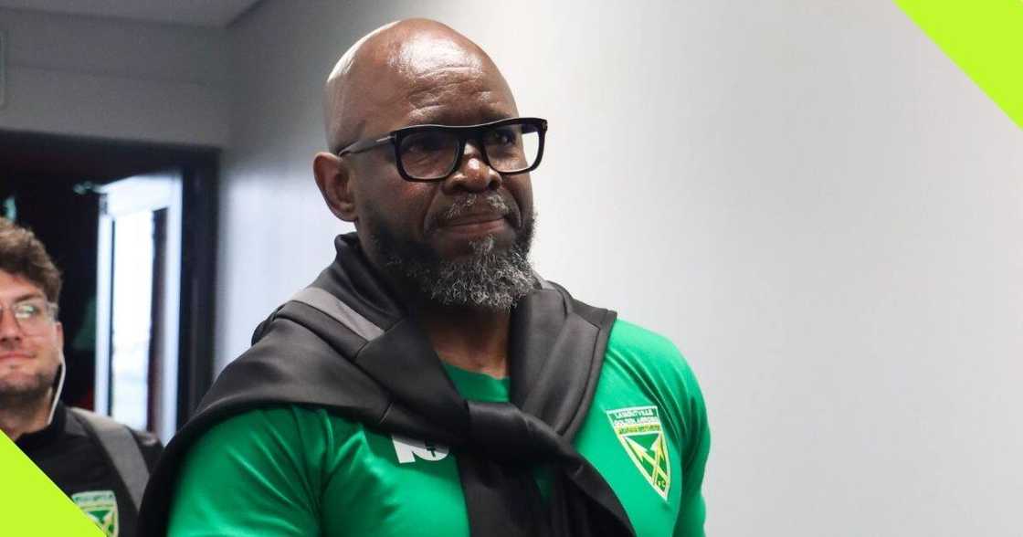 Steve Komphela leaves Lamontville Golden Arrows