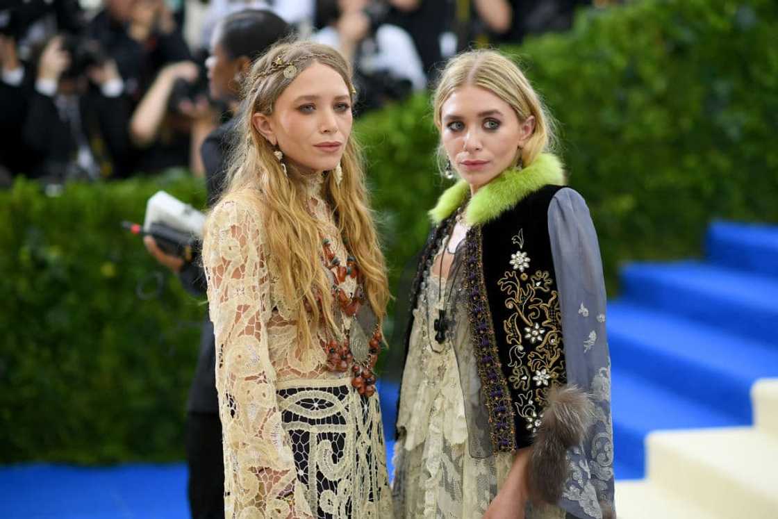 Olsen twins' age Olsen twins' age