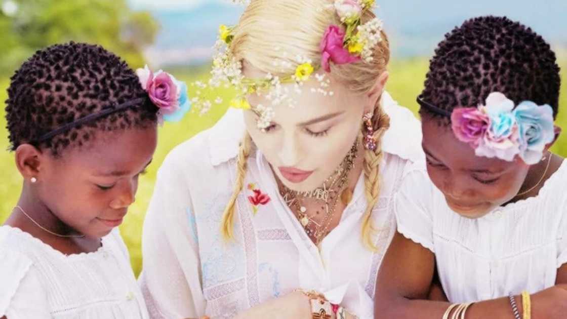 Pop Queen Madonna's twin daughters Pop Queen Madonna's twin daughters