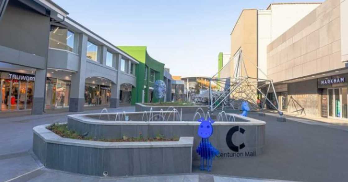 Centurion Mall, Robbery Centurion Mall, Robbery