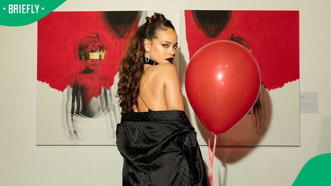 Rihanna's 8th album artwork reveal. Rihanna's 8th album artwork reveal.