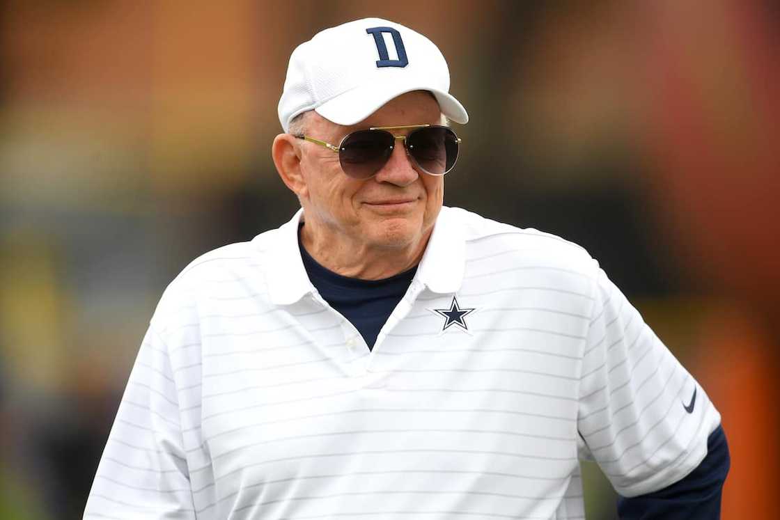 Jerry Jones' net worth Jerry Jones' net worth