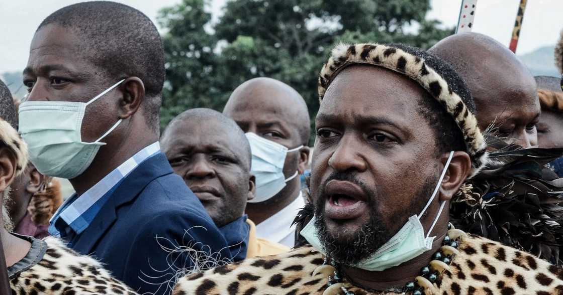 SA Left Buzzing After Prince Misuzulu's Mystery "Queen" Is Identified SA Left Buzzing After Prince Misuzulu's Mystery "Queen" Is Identified
