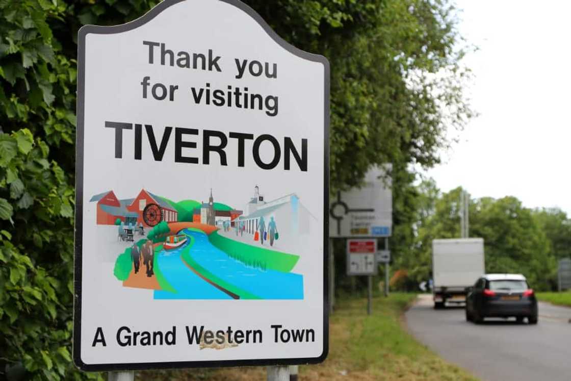 The smaller opposition Liberal Democrats are hoping to overturn at The Lib Dems the Conservative party's 24,000-majority in a by-election in Tiverton and Honiton in southwest England on Thursday The smaller opposition Liberal Democrats are hoping to overturn at The Lib Dems the Conservative party's 24,000-majority in a by-election in Tiverton and Honiton in southwest England on Thursday