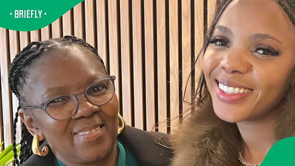 Londie London's mom gushed over her. Londie London's mom gushed over her.