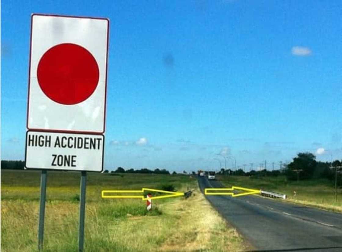Road signs in South Africa and their meanings Road signs in South Africa and their meanings
