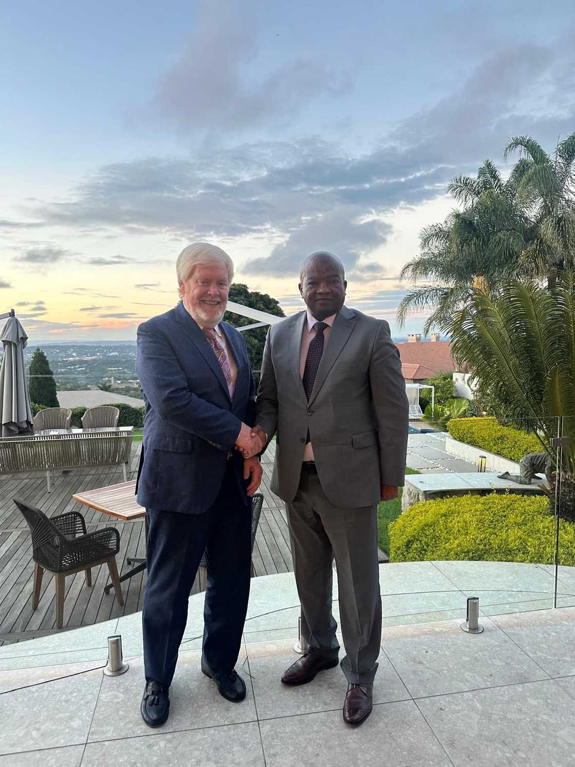 Brent Bozell III met with Deputy Defence Minister Bantu Holomisa Brent Bozell III met with Deputy Defence Minister Bantu Holomisa
