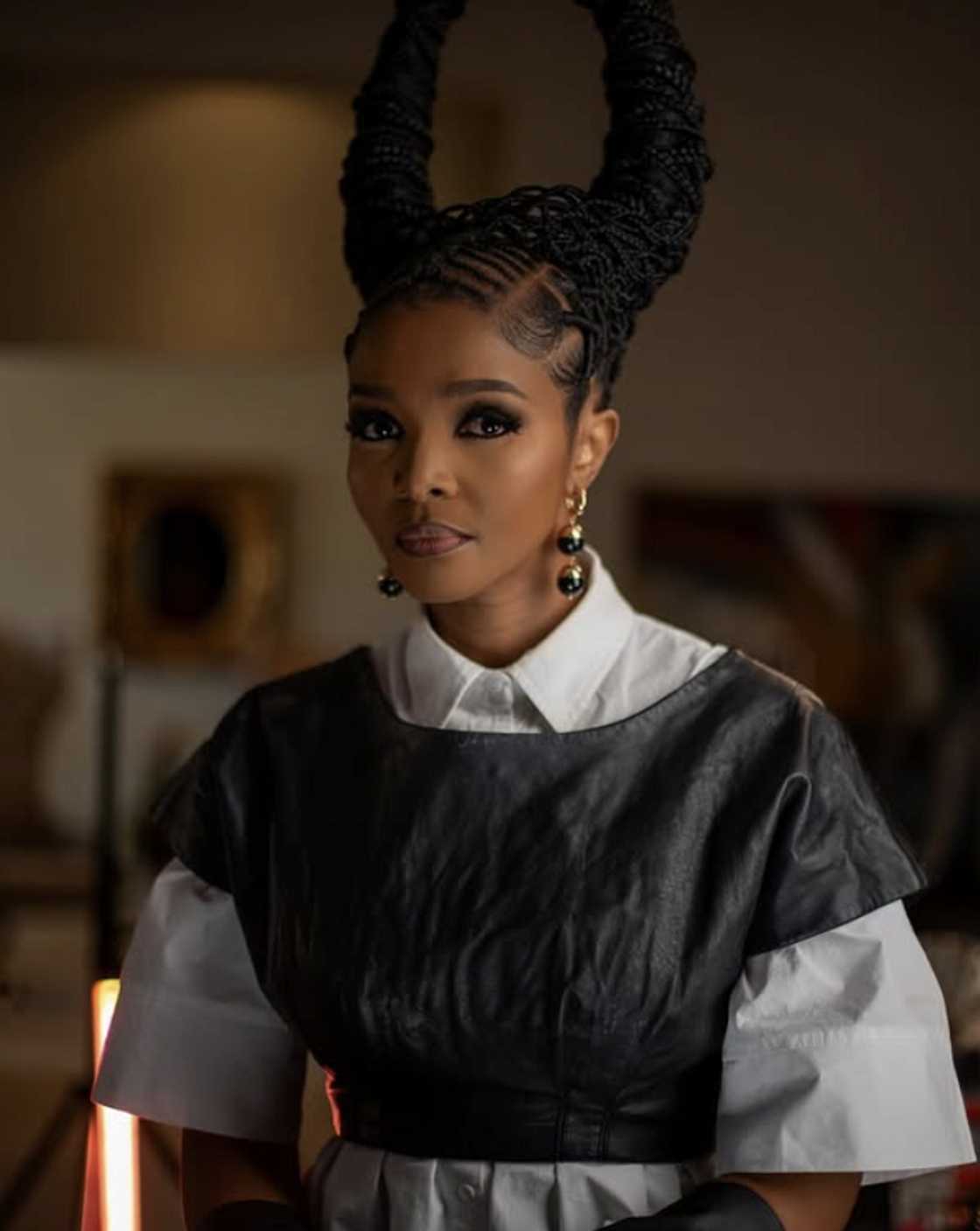 Simphiwe Dana spoke about once being afraid to confront her grief