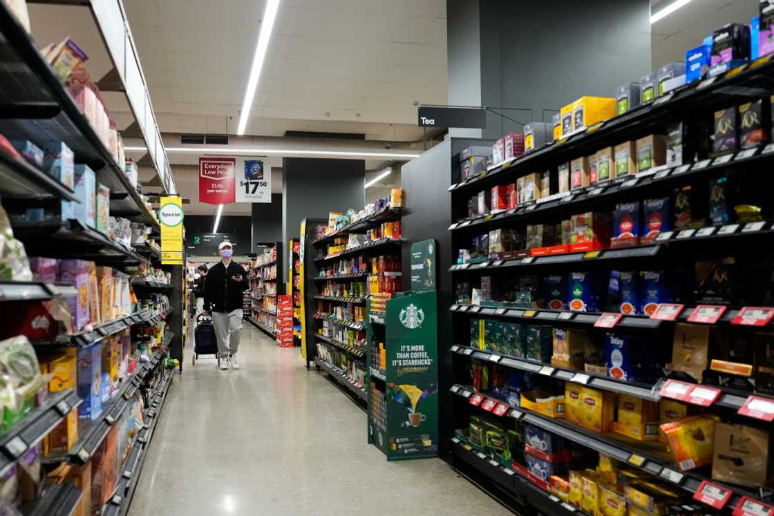 Woman's mother-in-law gets them Woolworths groceries Woman's mother-in-law gets them Woolworths groceries