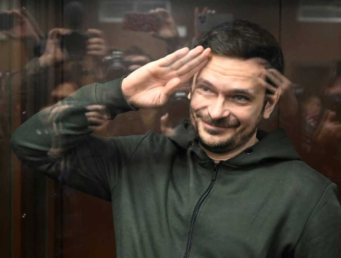 Yashin sought to put on a brave face, laughing and smiling in court Yashin sought to put on a brave face, laughing and smiling in court