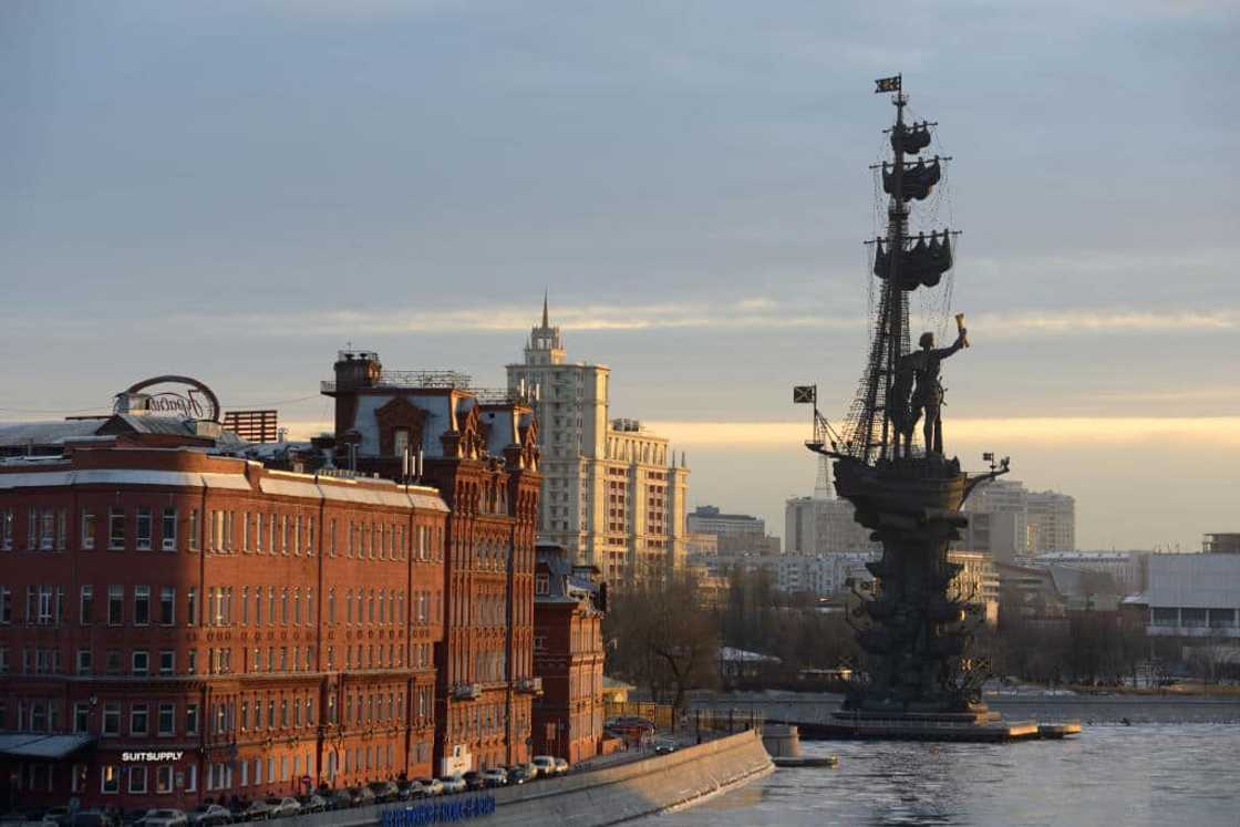 statue of belief statue of belief