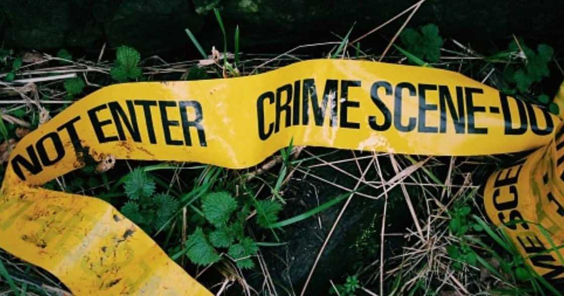 Police find decomposing body in man's room