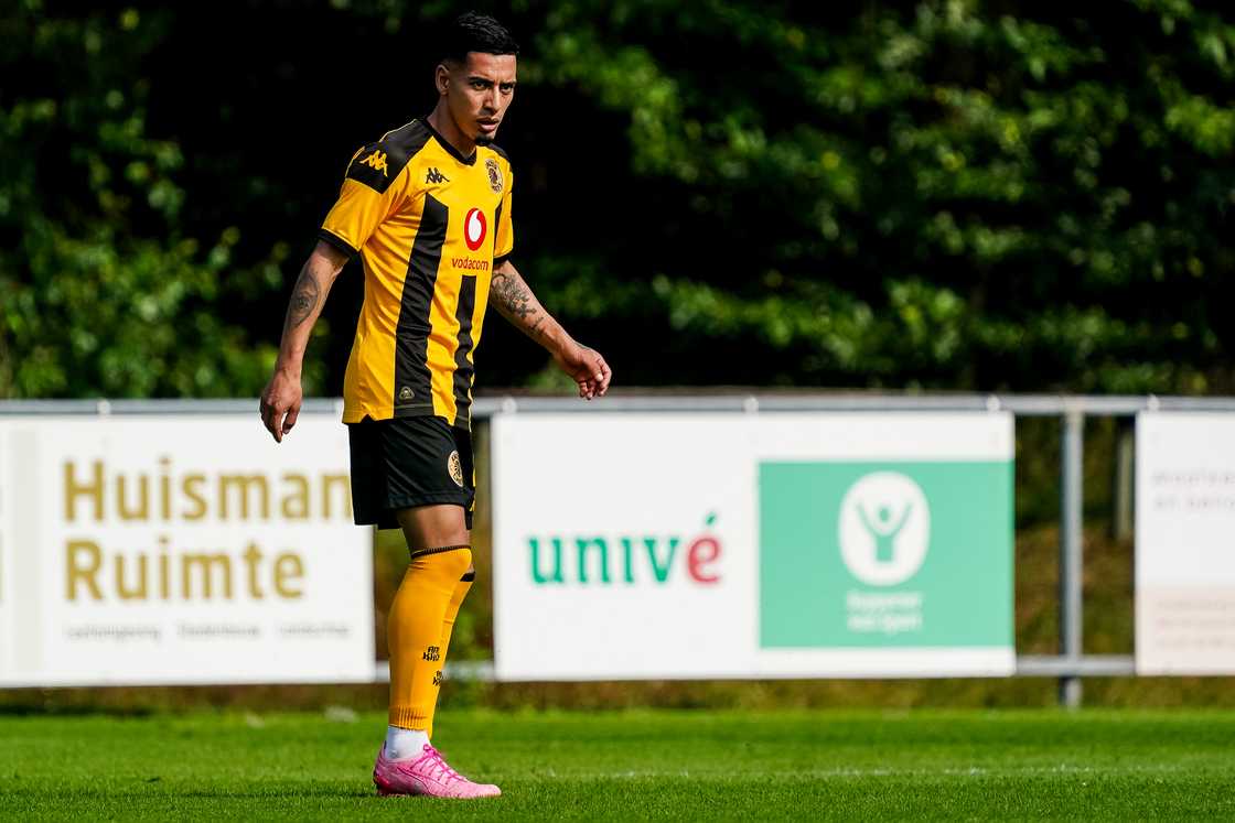 Kaizer Chiefs, Gaston Sirino, FC Utrecht.