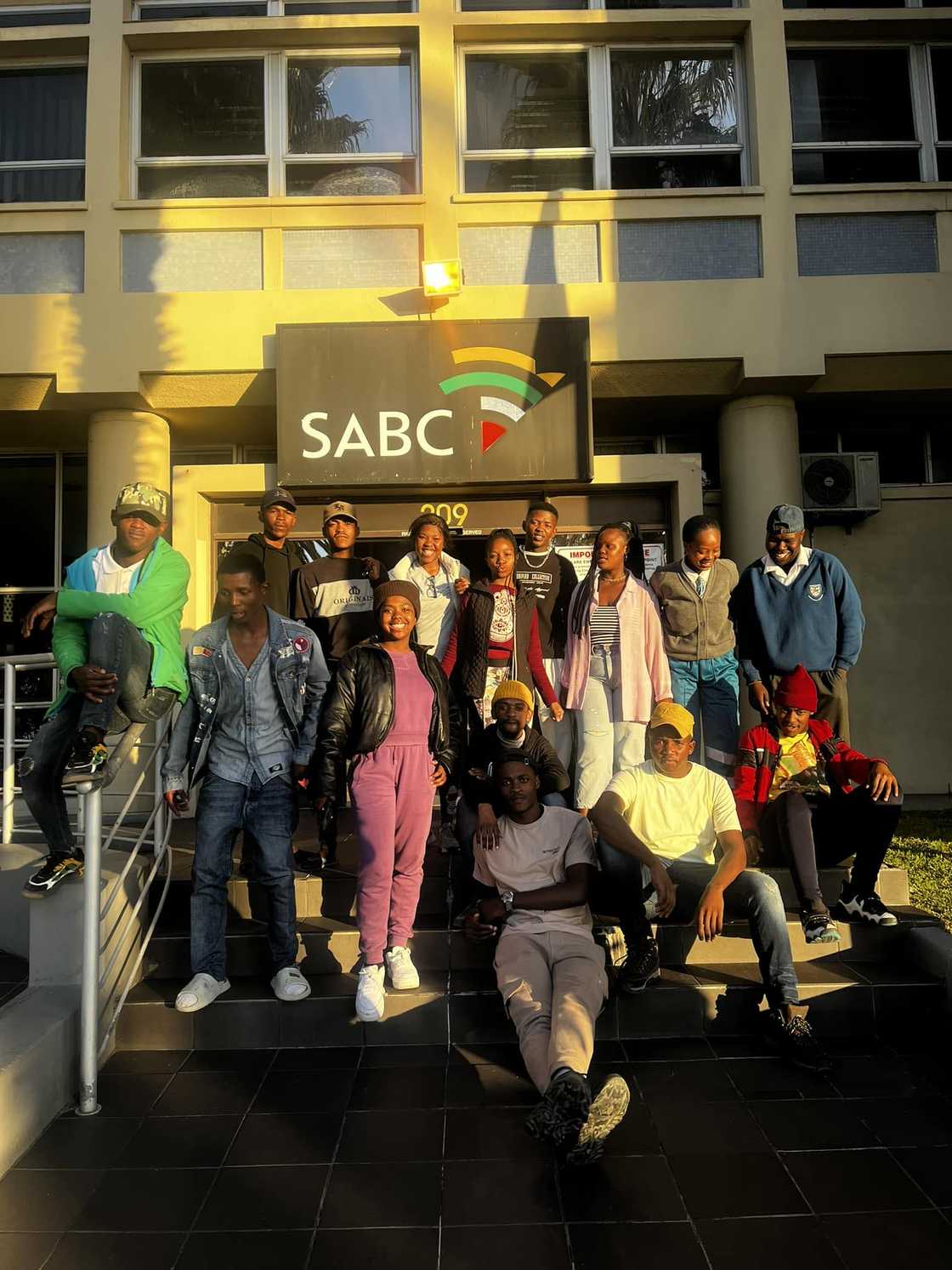 Social media users who do not understand Xhosa asked others to translate a spiritual song they heard Social media users who do not understand Xhosa asked others to translate a spiritual song they heard