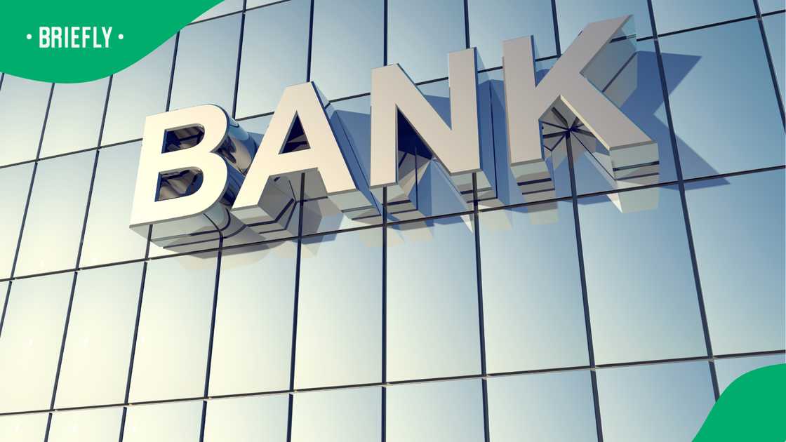 SA vs Botswana bank fees compared - what you really pay each month to keep account open SA vs Botswana bank fees compared - what you really pay each month to keep account open