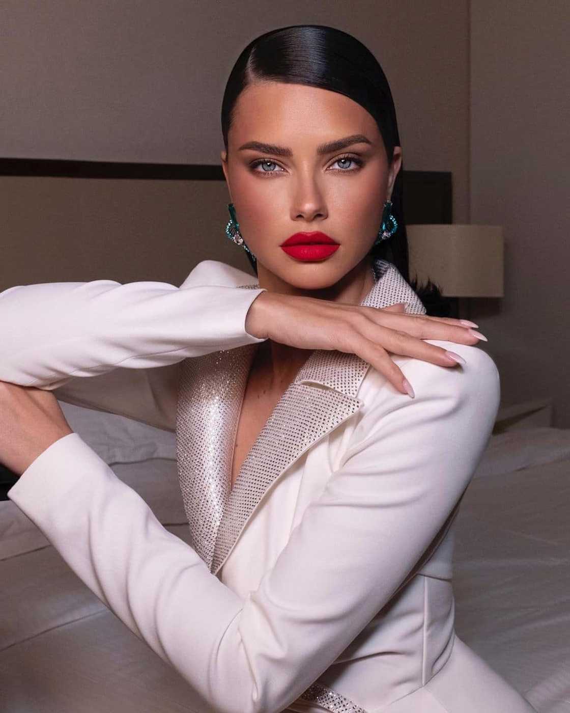 Most beautiful woman in the world list Most beautiful woman in the world list