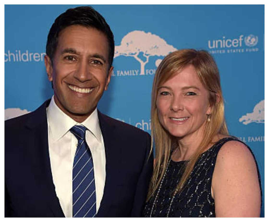 Does Sanjay Gupta have children? Does Sanjay Gupta have children?