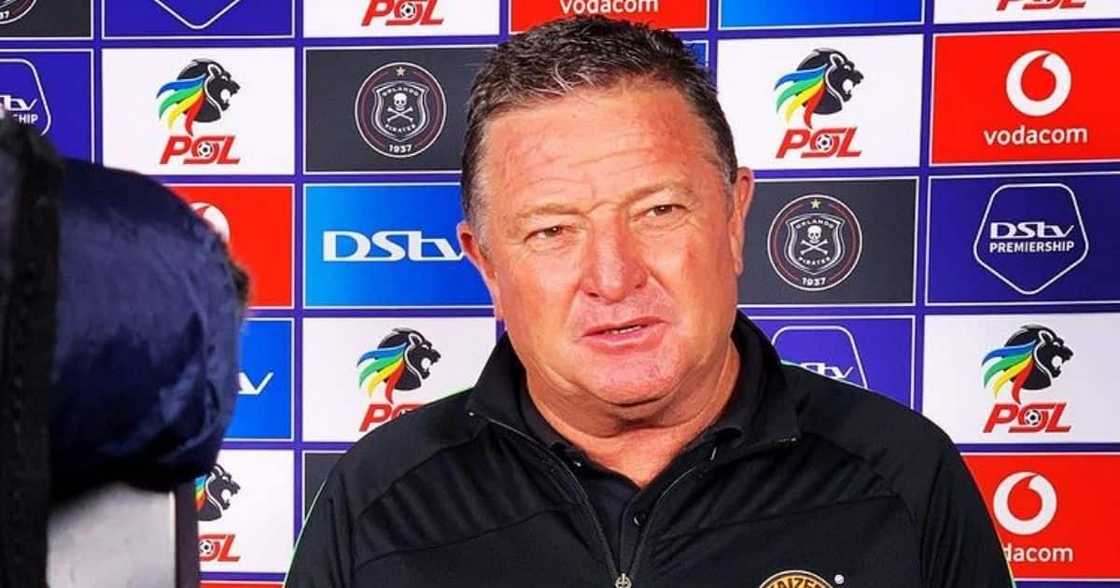 Kaizer Chiefs coach Hunt insists skillful striker Billiat is going nowhere. Image: Instagram Kaizer Chiefs coach Hunt insists skillful striker Billiat is going nowhere. Image: Instagram