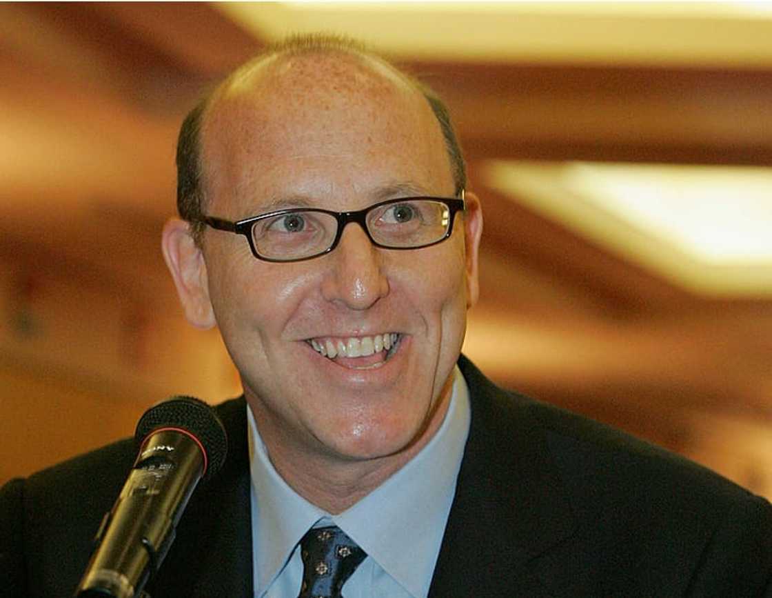 Joel Glazer's bio Joel Glazer's bio