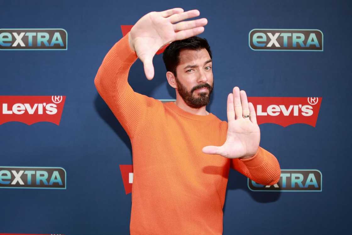 HGTV star Jonathan Scott HGTV star Jonathan Scott
