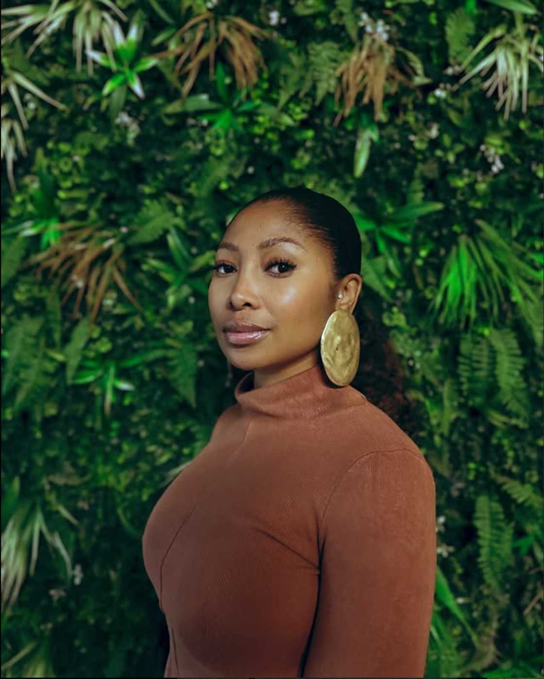 Enhle Mbali talks about her divorce Enhle Mbali talks about her divorce