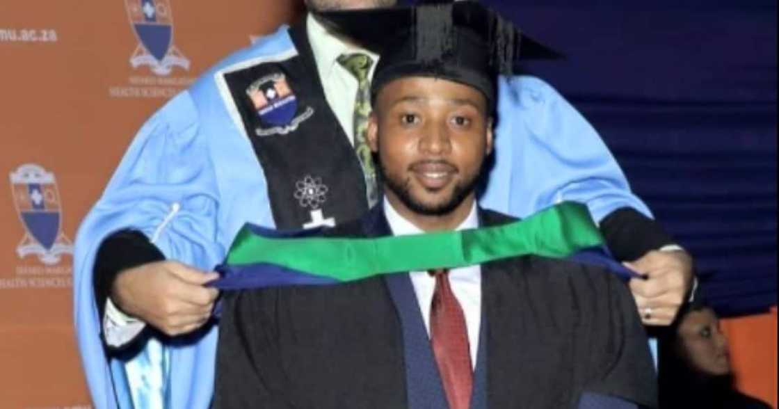 ‘Mama, I Made It’: Man Celebrates Bagging His Master’s Degree, Mzansi inspired ‘Mama, I Made It’: Man Celebrates Bagging His Master’s Degree, Mzansi inspired