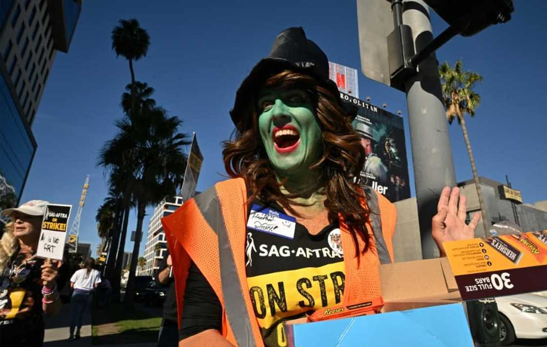 The strike has not totally prevented actors from dressing up and having some fun this Halloween The strike has not totally prevented actors from dressing up and having some fun this Halloween
