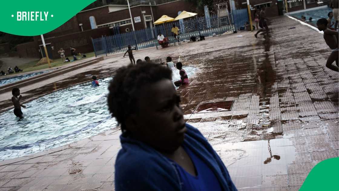 The tragic incident is reported to have happened in in front of lifeguards on Sunday