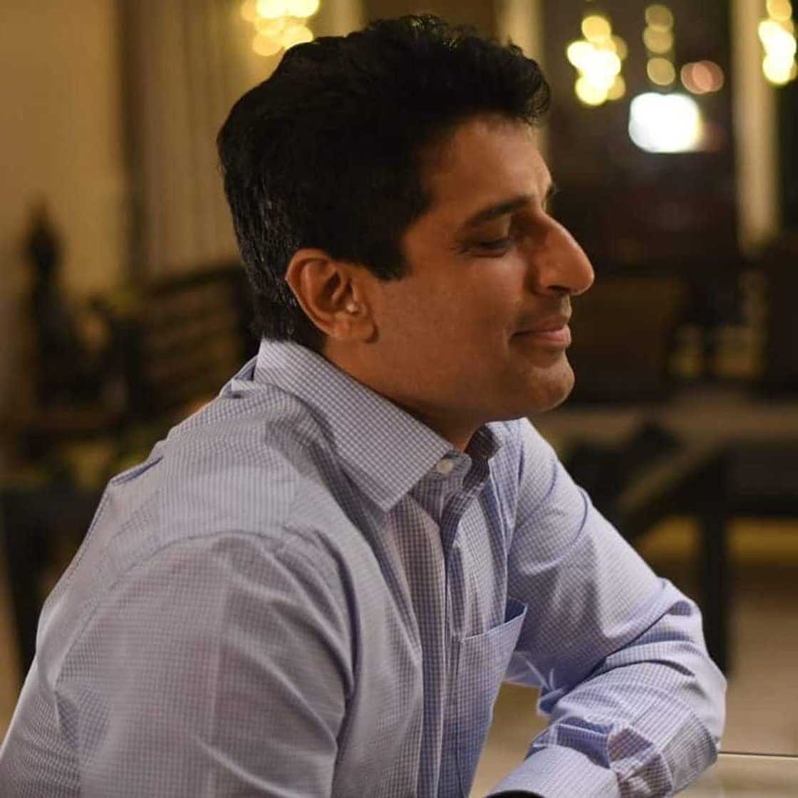 love or poison glow tv cast love or poison glow tv cast