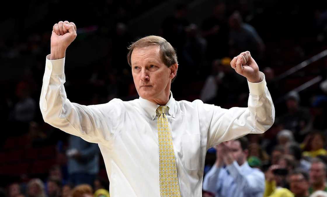 Dana Altman of the Oregon Ducks reacts to a play during the first half of the game against the Memphis Grizzlies Dana Altman of the Oregon Ducks reacts to a play during the first half of the game against the Memphis Grizzlies