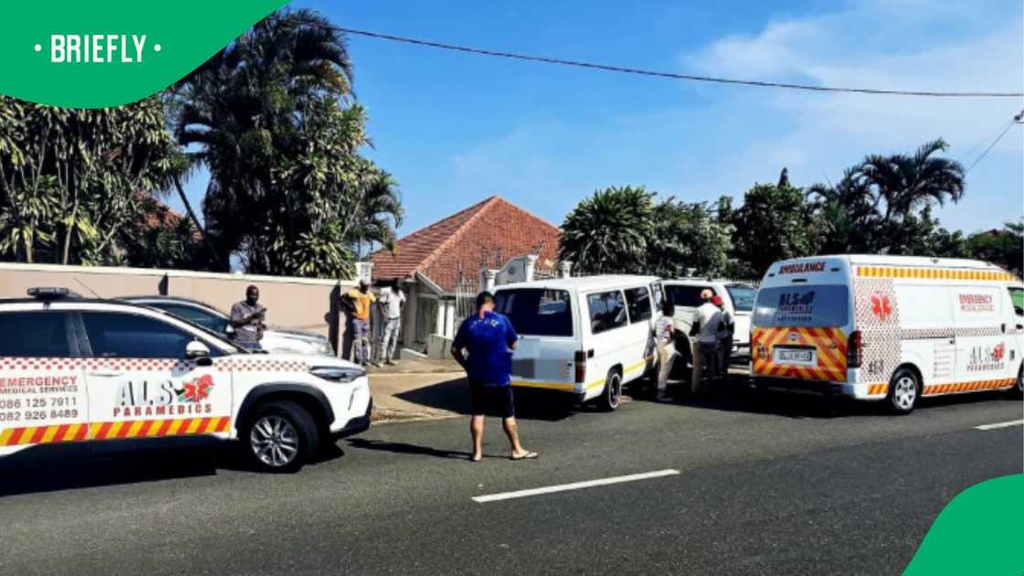 Emergency responders from ER24, Priority Care, the South African Police Service and traffic authorities also attended the scene. Emergency responders from ER24, Priority Care, the South African Police Service and traffic authorities also attended the scene.