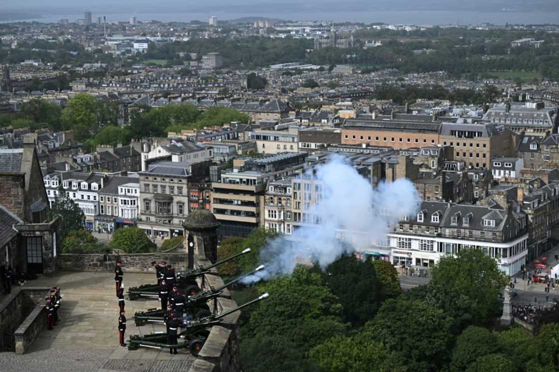 The late queen's coffin is expected to arrive at Edinburgh's Holyroodhouse over the weekend The late queen's coffin is expected to arrive at Edinburgh's Holyroodhouse over the weekend