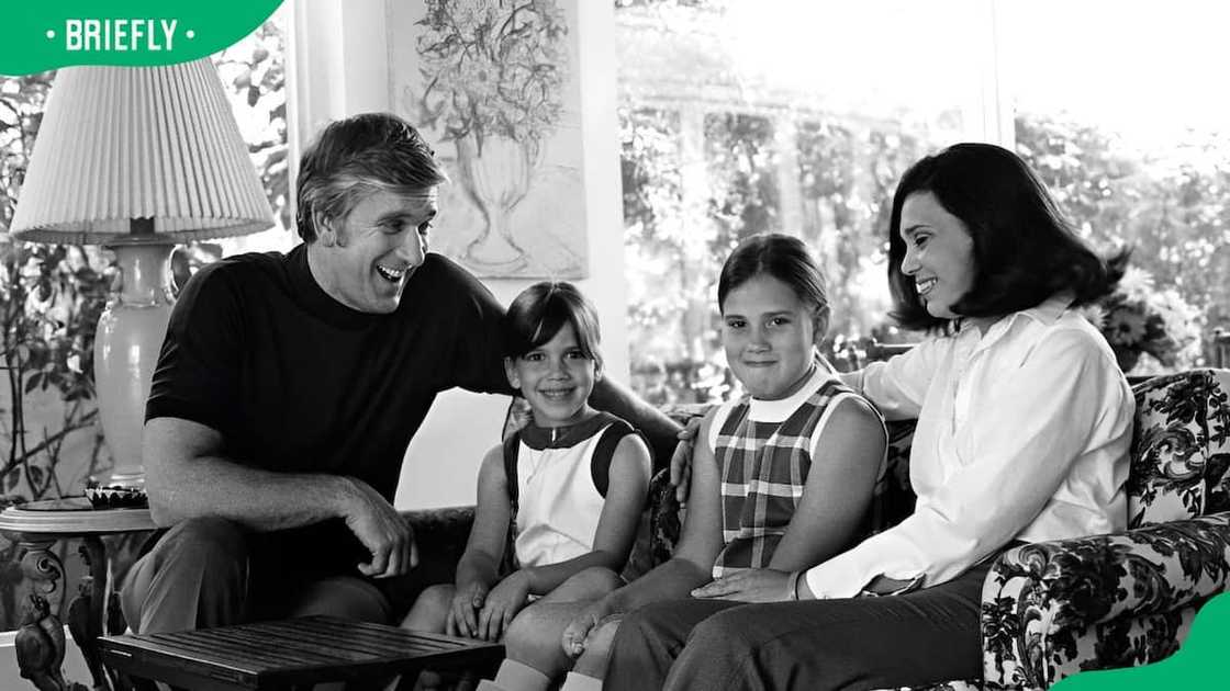 Actor Leslie Nielsen during a 1970 family photoshoot with his ex-wife Alisande Ullman and daughters Maura and Thea