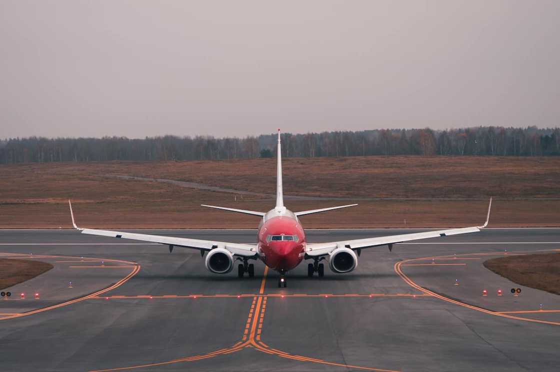 Full list of domestic and international airports in South Africa Full list of domestic and international airports in South Africa