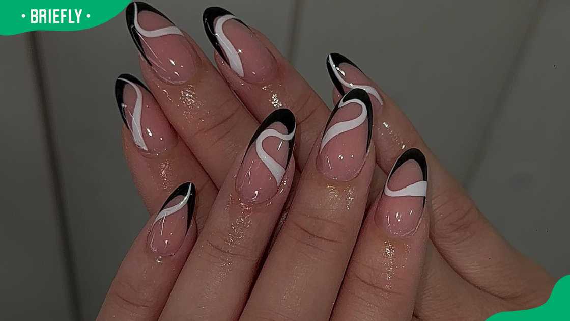 A modern twist design A modern twist design