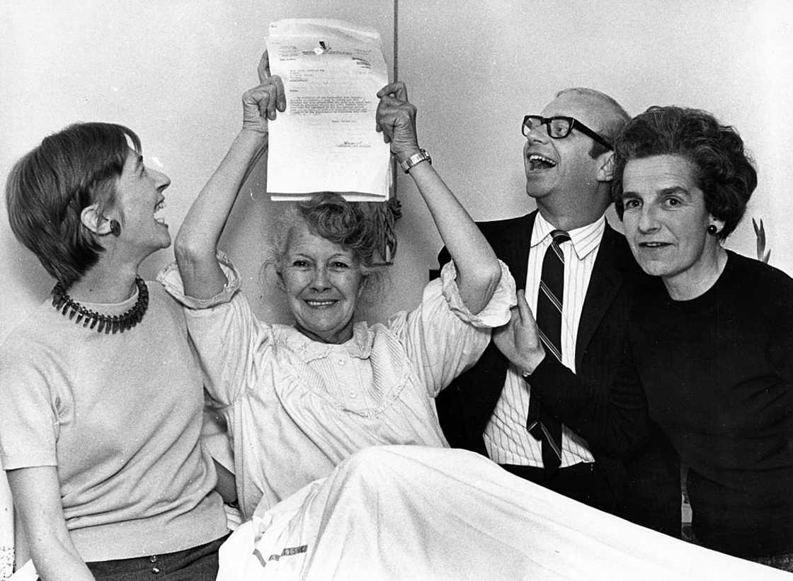Helen Joseph and other people happy Helen Joseph and other people happy