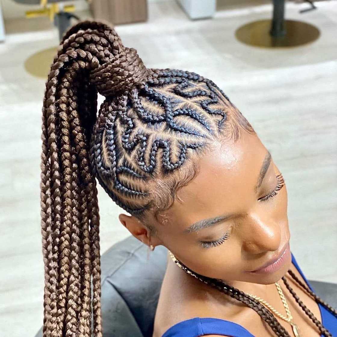 Zigzag-shaped feed-in cornrows Zigzag-shaped feed-in cornrows