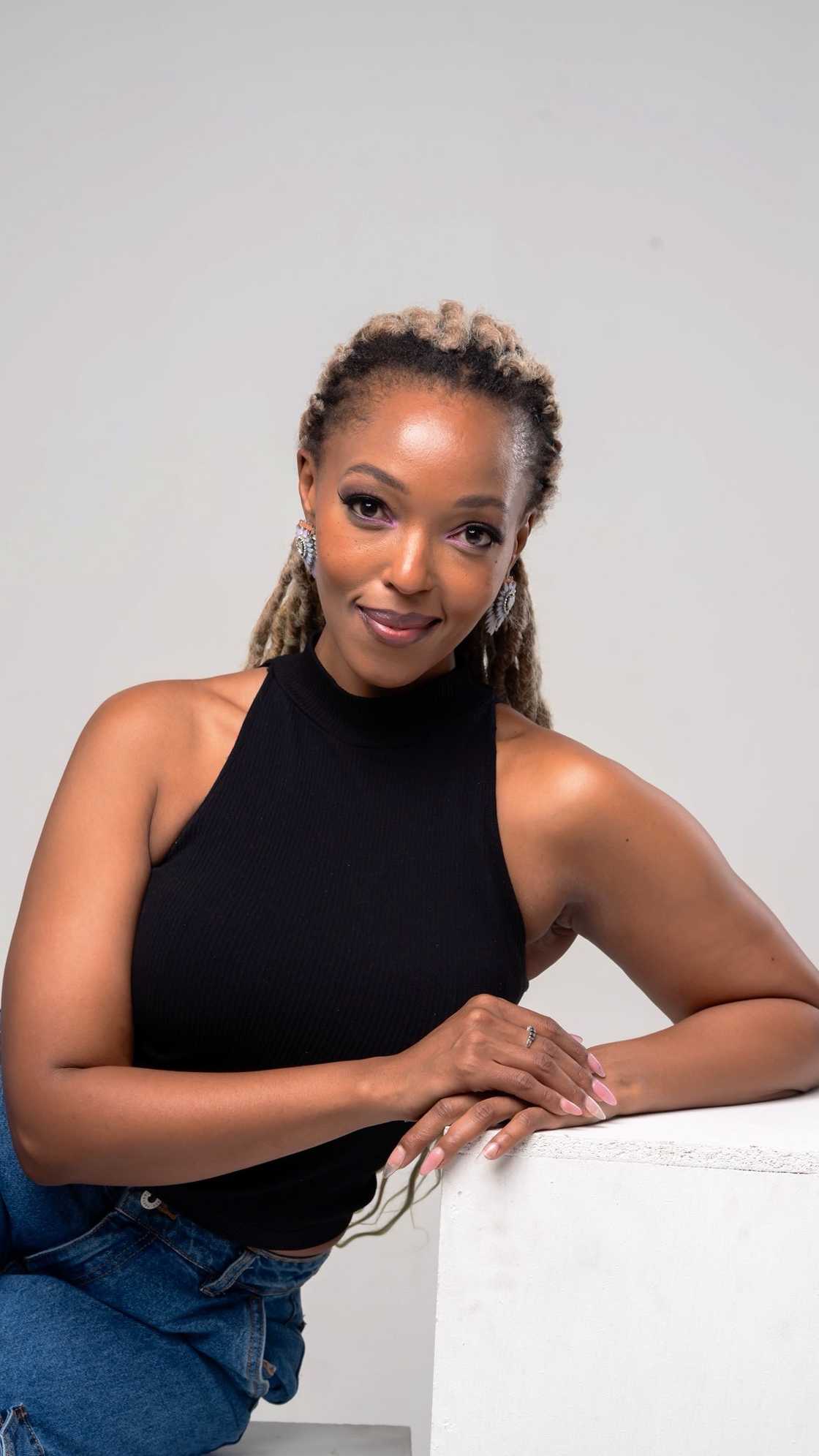 Pabi Moloi showed off her dance moves Pabi Moloi showed off her dance moves