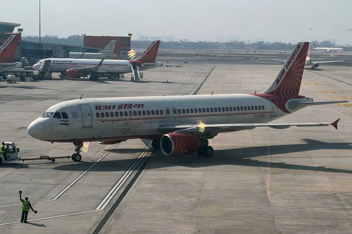 India's air traffic is expected to grow 6.6 per cent a year over the next two decades, almost twice the global average India's air traffic is expected to grow 6.6 per cent a year over the next two decades, almost twice the global average