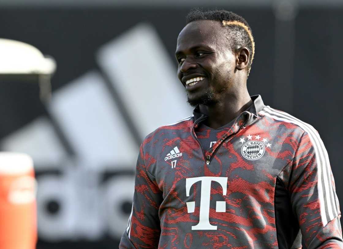 Bayern Munich star Sadio Mane will be included in Senegal's World Cup squad a federation source told AFP despite carrying a leg injury Bayern Munich star Sadio Mane will be included in Senegal's World Cup squad a federation source told AFP despite carrying a leg injury