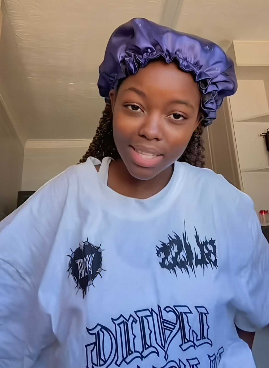 A woman amused Mzansi after she showcased how she jumped into a deep freezer to escape the heat. A woman amused Mzansi after she showcased how she jumped into a deep freezer to escape the heat.