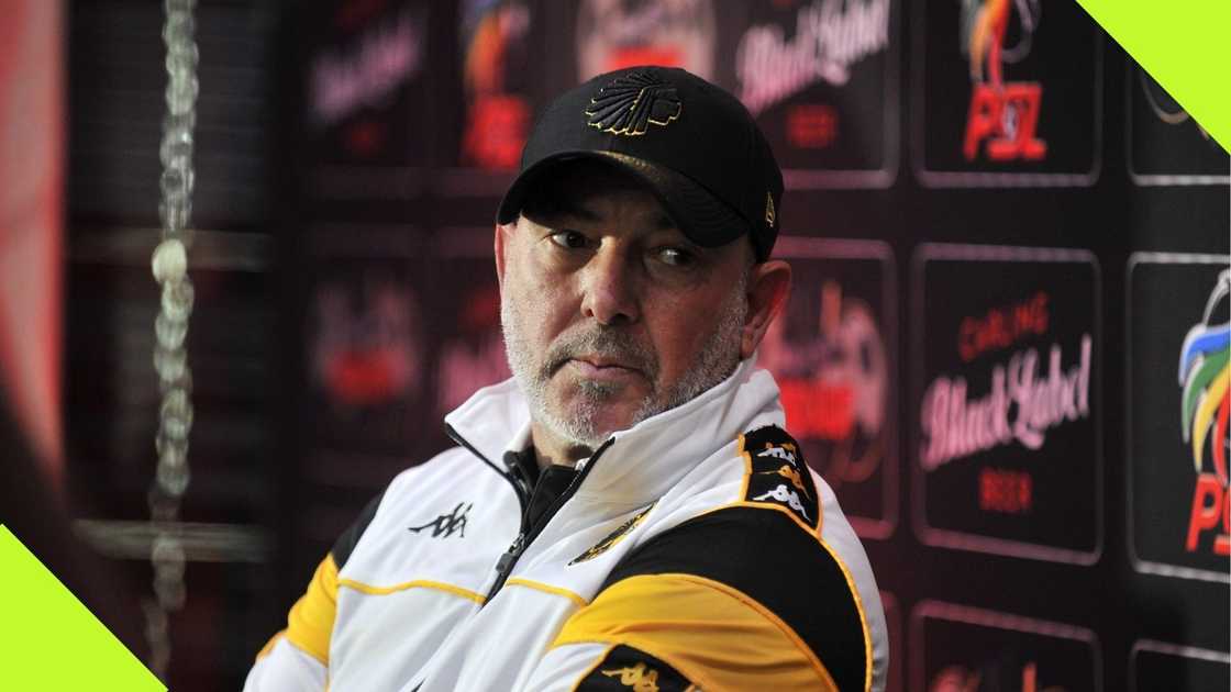 Nasreddine Nabi told to sign former Mamelodi Sundowns midfielder Bongani Zungu for Kaizer Chiefs. Nasreddine Nabi told to sign former Mamelodi Sundowns midfielder Bongani Zungu for Kaizer Chiefs.