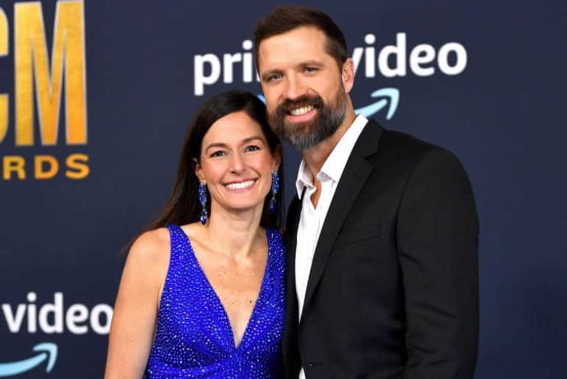 Who is Walker Hayes' wife? Who is Walker Hayes' wife?