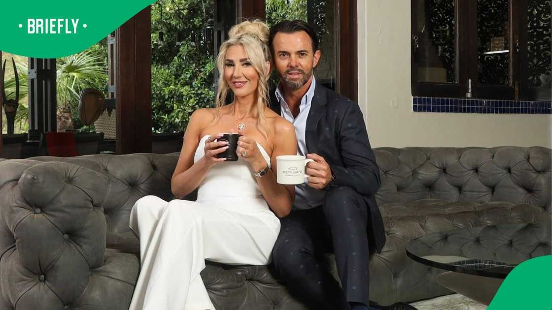 Peet Viljoen throws his wife under the bus
