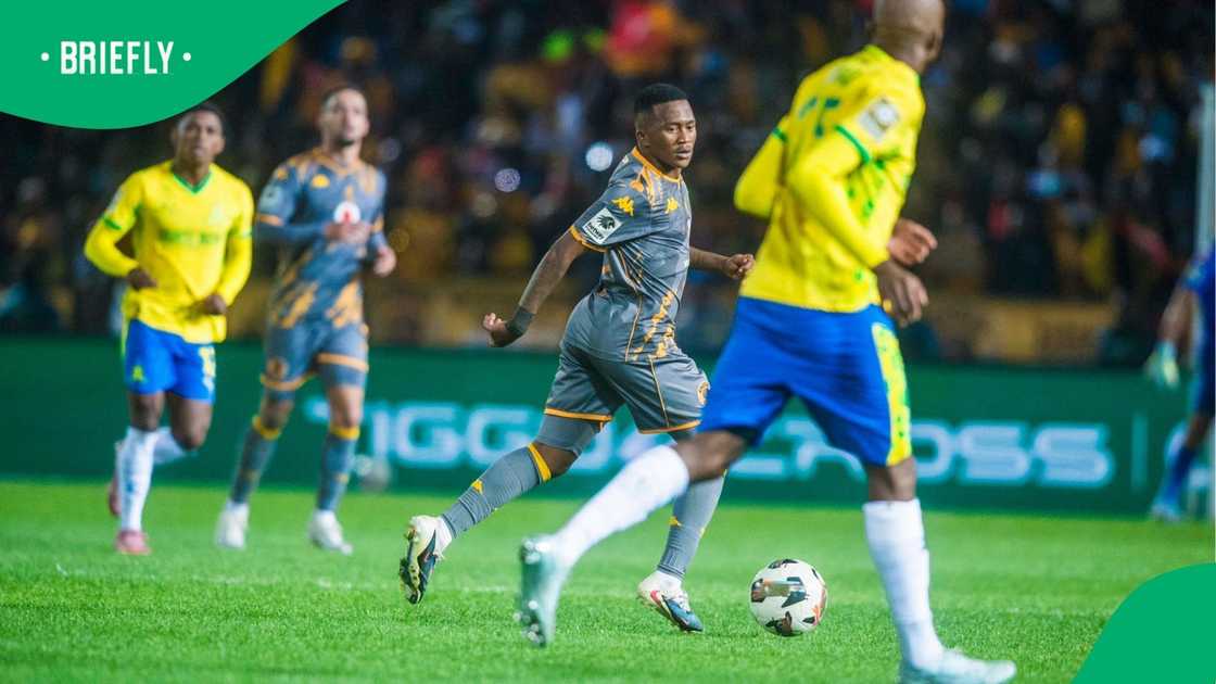 Kaizer Chiefs, Khalil Ben Youssef, Mduduzi Shabalala, Mamelodi Sundowns. Kaizer Chiefs, Khalil Ben Youssef, Mduduzi Shabalala, Mamelodi Sundowns.